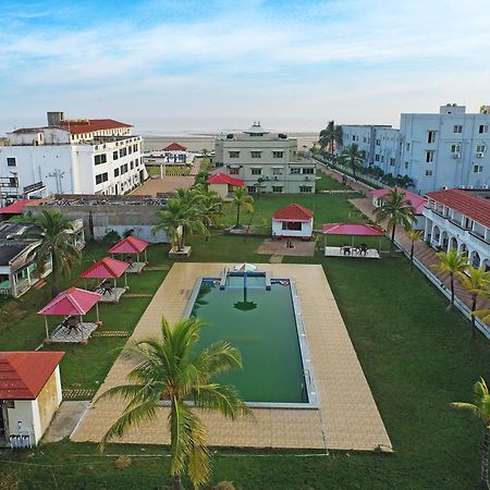 Silver Sand Eco Resort !! Beachfront !! With Biggest Pool And Huge Open Area !! Ideal For Weddings !! Couple Friendly !! Mandarmani Exteriér fotografie