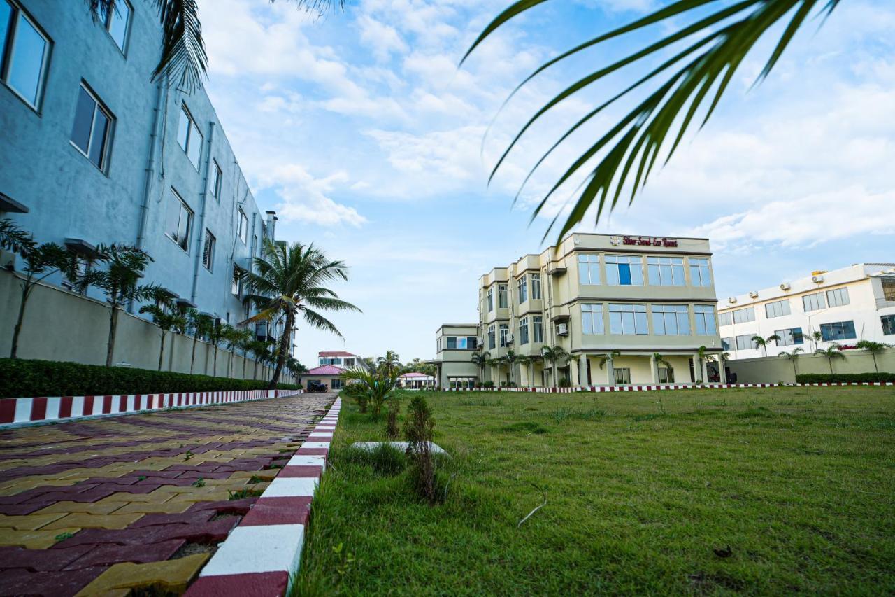 Silver Sand Eco Resort !! Beachfront !! With Biggest Pool And Huge Open Area !! Ideal For Weddings !! Couple Friendly !! Mandarmani Exteriér fotografie