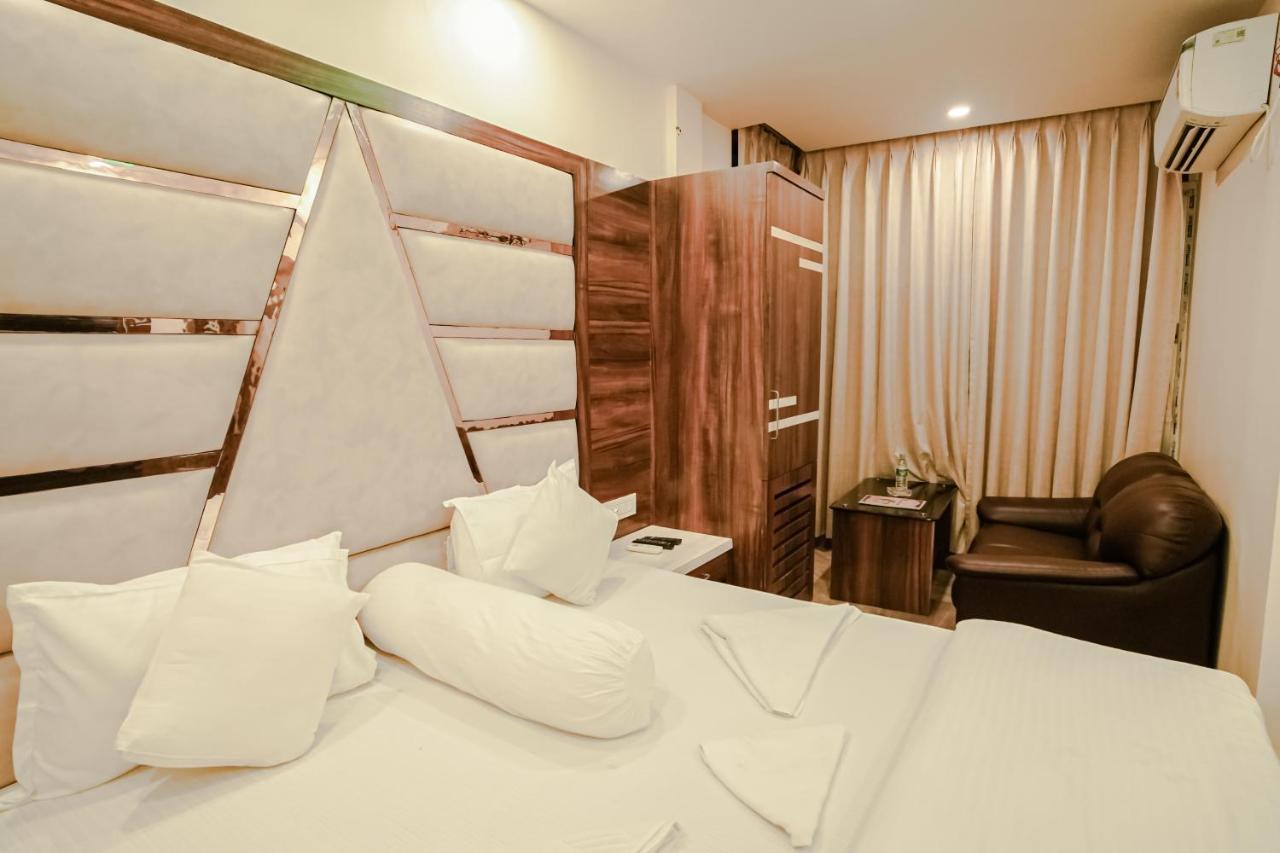 Silver Sand Eco Resort !! Beachfront !! With Biggest Pool And Huge Open Area !! Ideal For Weddings !! Couple Friendly !! Mandarmani Exteriér fotografie
