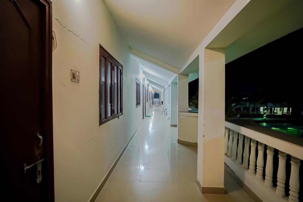 Silver Sand Eco Resort !! Beachfront !! With Biggest Pool And Huge Open Area !! Ideal For Weddings !! Couple Friendly !! Mandarmani Exteriér fotografie