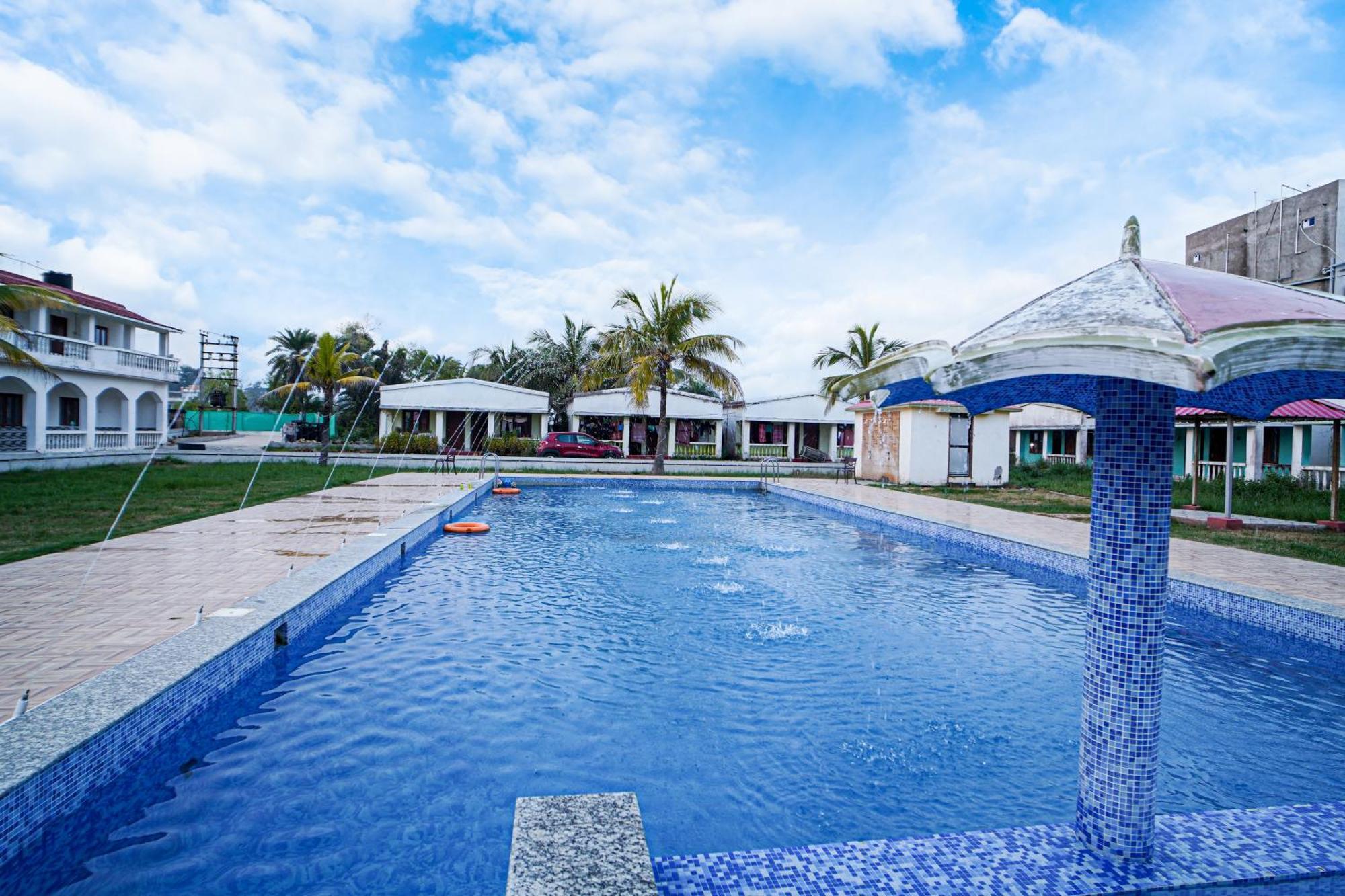 Silver Sand Eco Resort !! Beachfront !! With Biggest Pool And Huge Open Area !! Ideal For Weddings !! Couple Friendly !! Mandarmani Exteriér fotografie